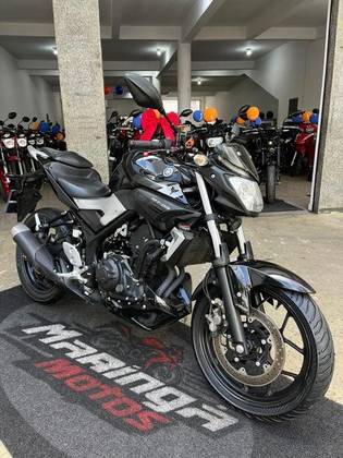 YAMAHA MT-03 